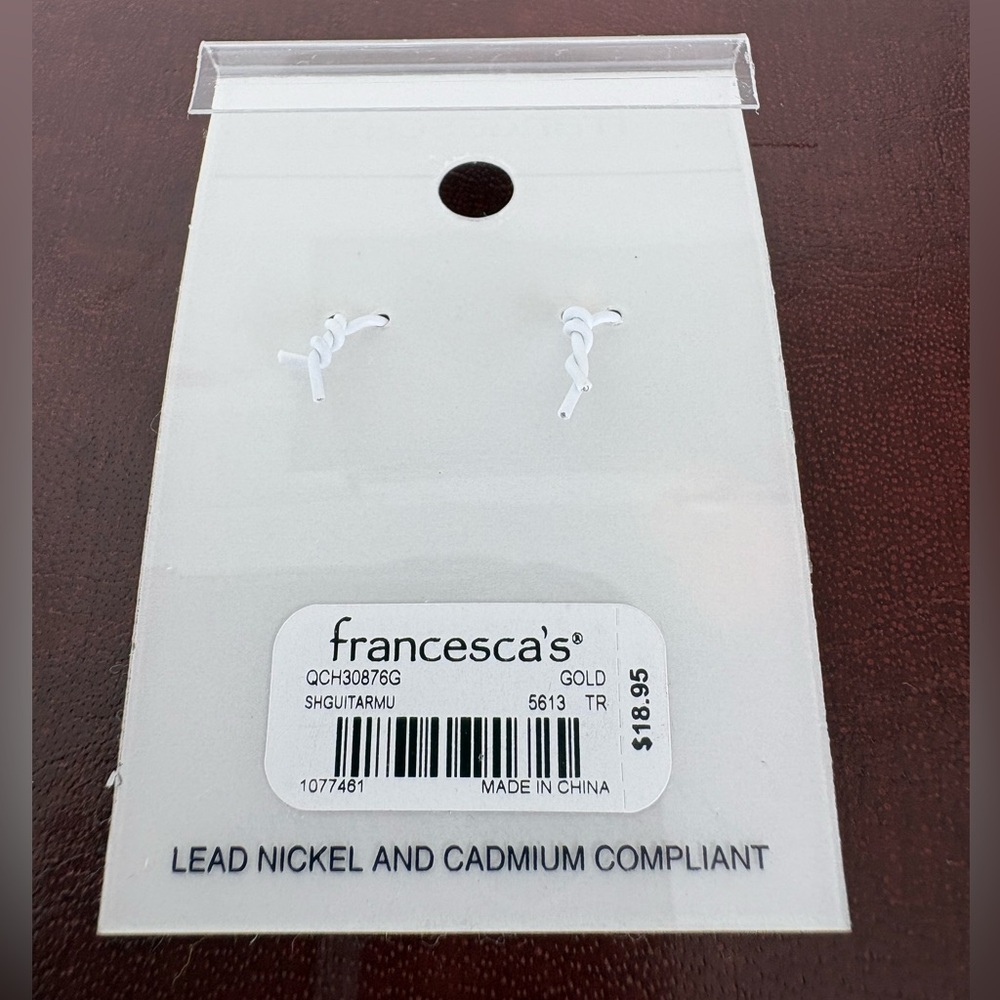 Francesca’s Charm Set - Picture 2 of 2